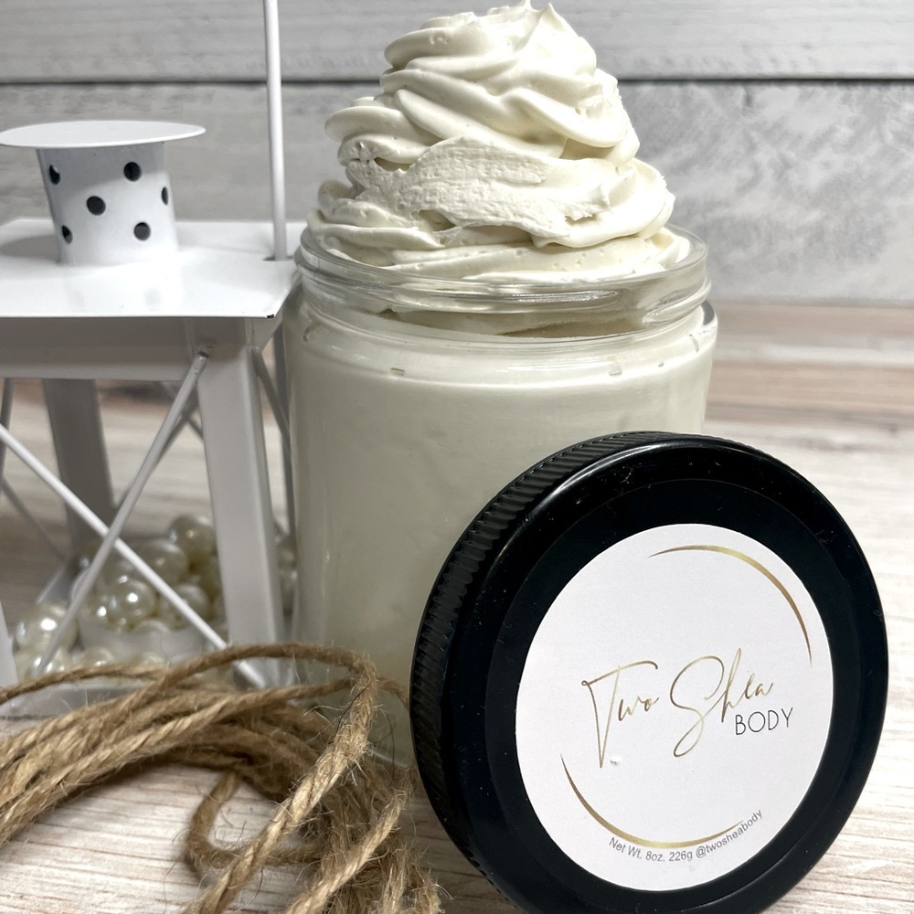 8oz Organic Shea butter! This Shea butter is good for eczema and psoriasis!